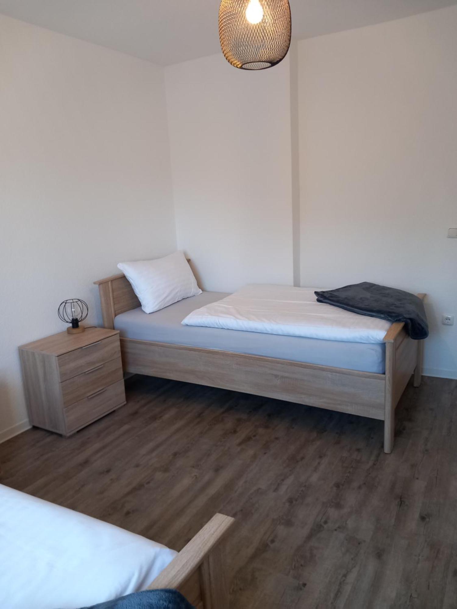 City Apartment Duisburg 2#Netflix &Wlan &Kingsize Bett & Kaffee Maschine & Central & 500M Innenhafen & 2 Min U Bahn Extérieur photo