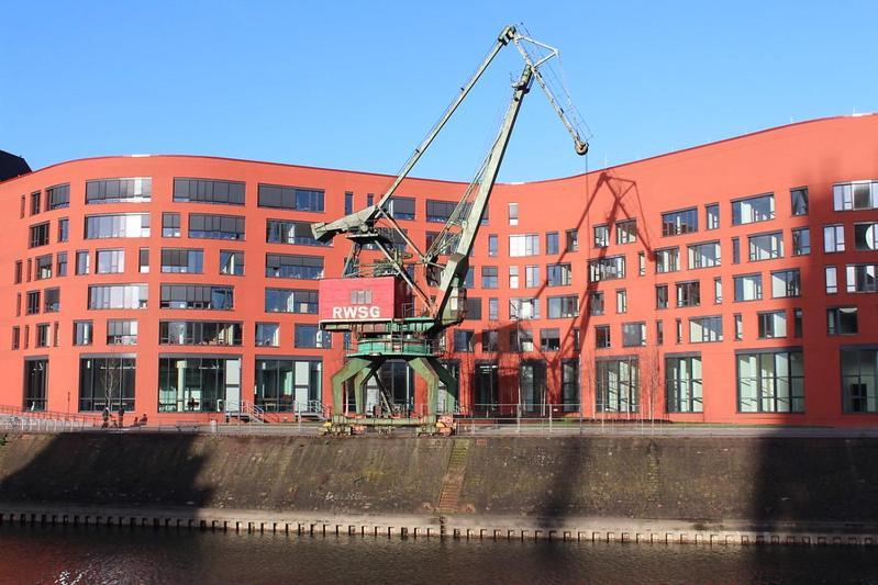 City Apartment Duisburg 2#Netflix &Wlan &Kingsize Bett & Kaffee Maschine & Central & 500M Innenhafen & 2 Min U Bahn Extérieur photo